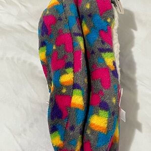Joe Boxer Multicolor Heart Slipper Women’s Size 5-7.5 New with Tags